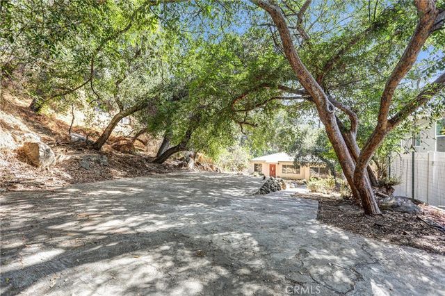 440 Sycamore Place, Sierra Madre, CA 91024