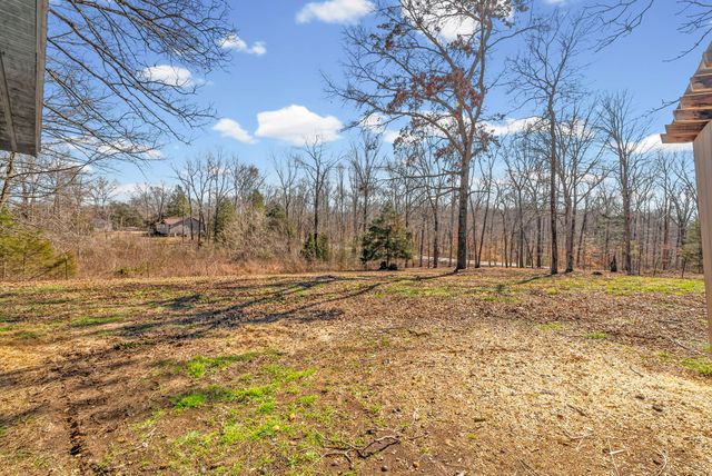 1663 Southside Rd, Southside, TN 37171