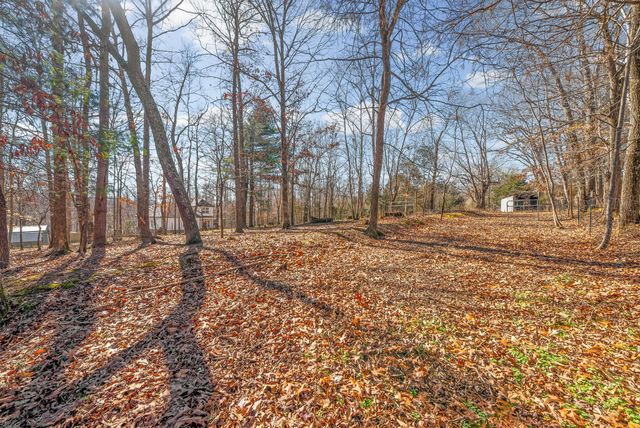 1663 Southside Rd, Southside, TN 37171