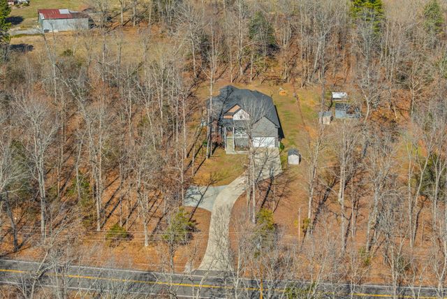 1663 Southside Rd, Southside, TN 37171