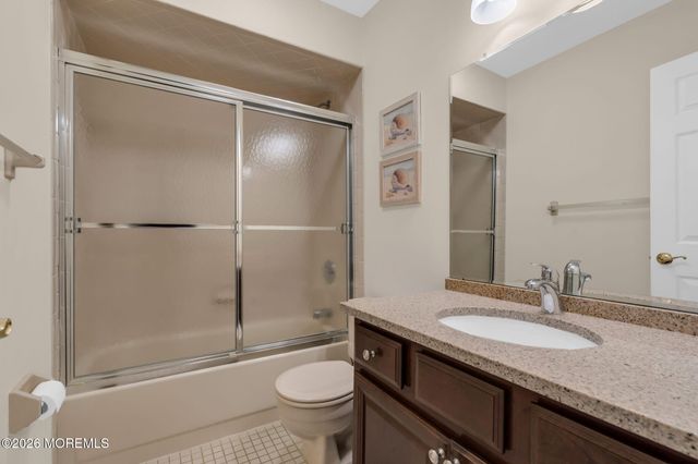 1 Trent Road, Tinton Falls, NJ 07753