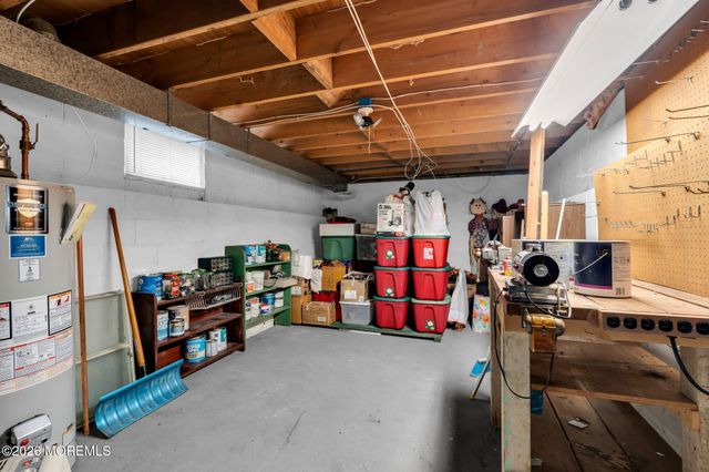1 Trent Road, Tinton Falls, NJ 07753