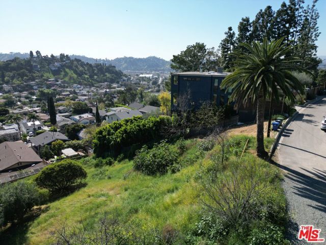 3526 Loma Lada Dr, Los Angeles, CA 90065