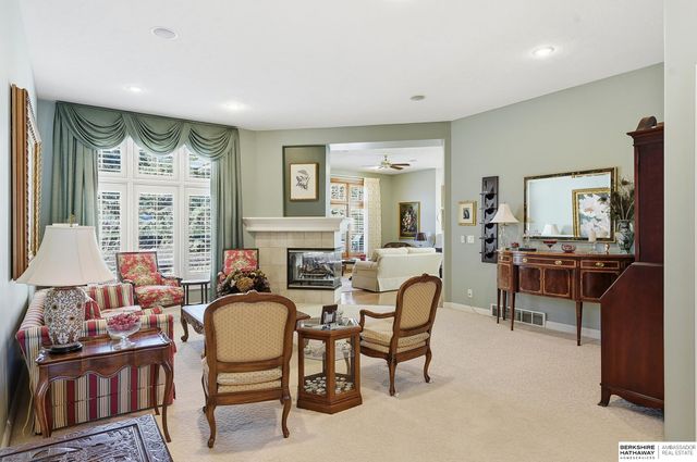 1442 N 133rd Street, Omaha, NE 68154