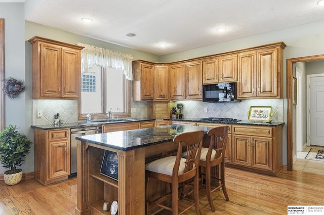 1442 N 133rd Street, Omaha, NE 68154