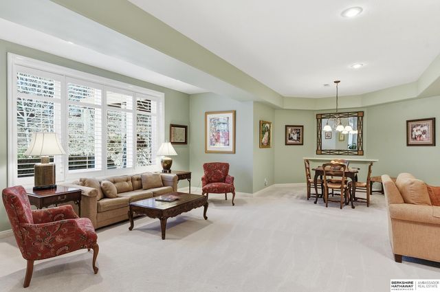 1442 N 133rd Street, Omaha, NE 68154