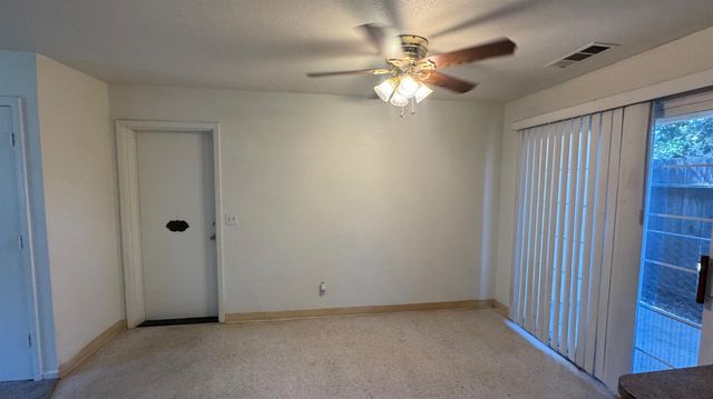 2428 Young Ave, Stockton, CA 95205