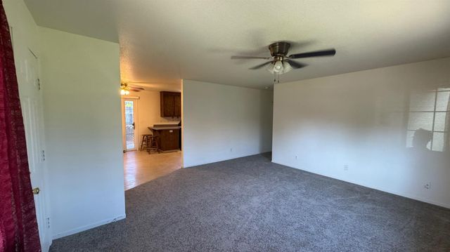 2428 Young Ave, Stockton, CA 95205