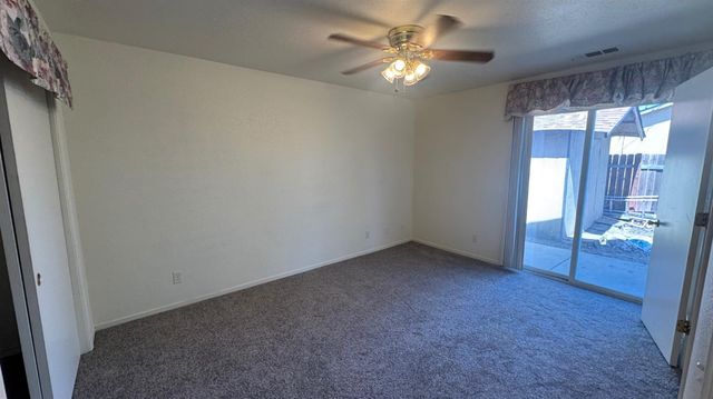 2428 Young Ave, Stockton, CA 95205