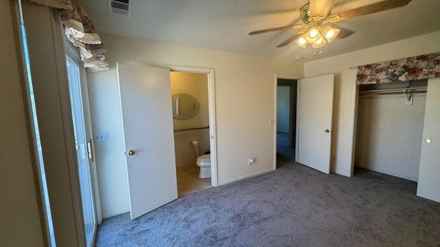 2428 Young Ave, Stockton, CA 95205