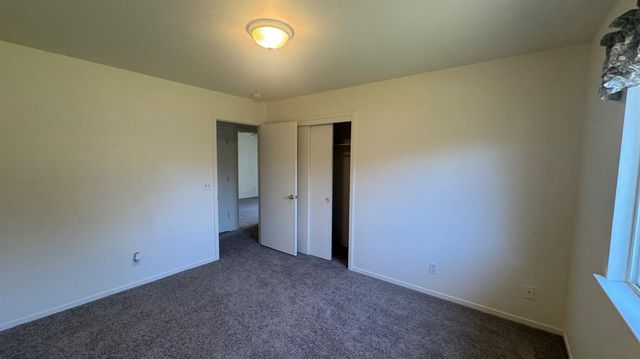 2428 Young Ave, Stockton, CA 95205