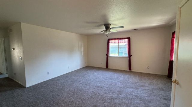 2428 Young Ave, Stockton, CA 95205