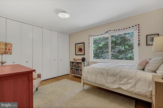 8303 STILL SPRING CT, Bethesda, MD 20817