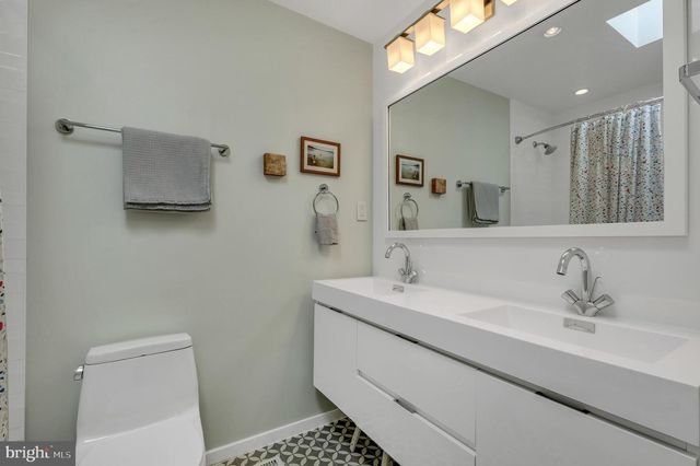 8303 STILL SPRING CT, Bethesda, MD 20817