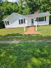 3405 US Highway 311 N, Pine Hall, NC 27042