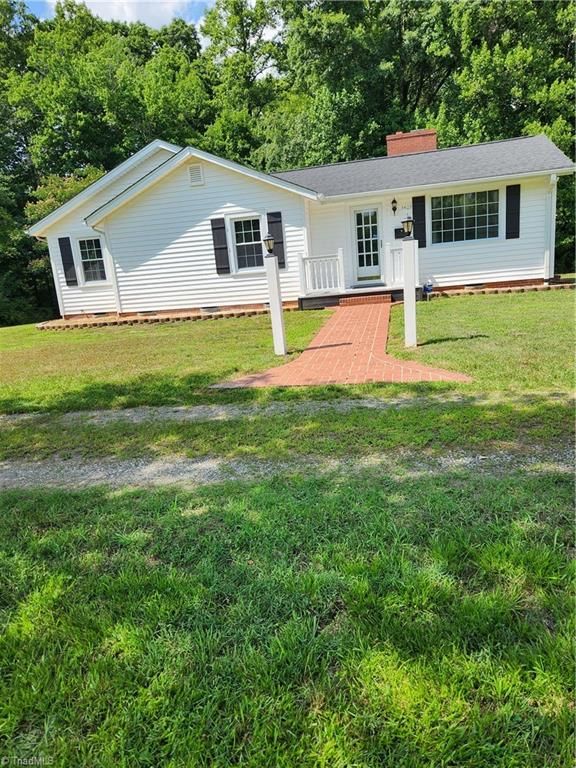 3405 US Highway 311 N, Pine Hall, NC 27042