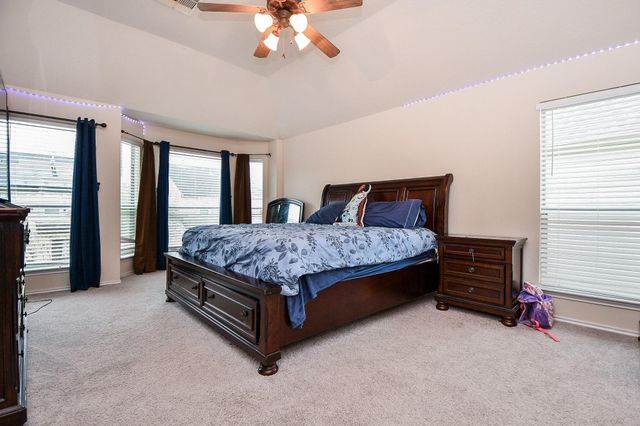 3015 Darby Brook Drive, Fresno, TX 77545