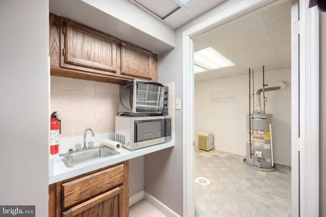 264 NOLLYN DR, Dallastown, PA 17313