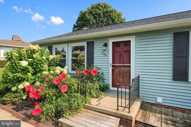 264 NOLLYN DR, Dallastown, PA 17313