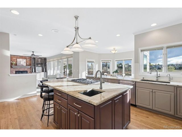 2384 Terrace Dr, Highlands Ranch, CO 80126