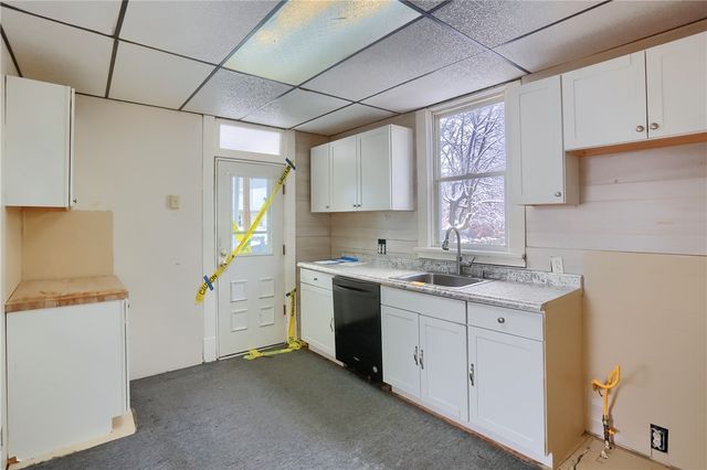 403 Federal Street, City Of But Nw, PA 16001