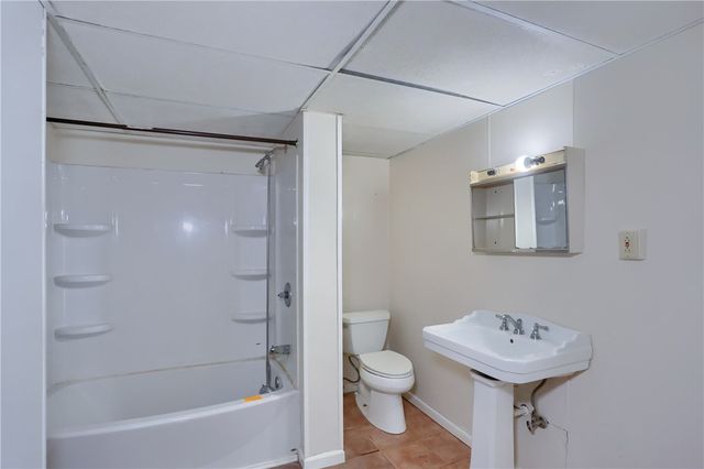 403 Federal Street, City Of But Nw, PA 16001