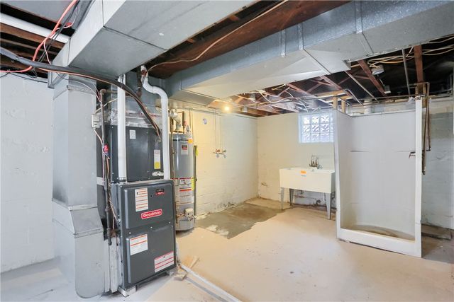 403 Federal Street, City Of But Nw, PA 16001