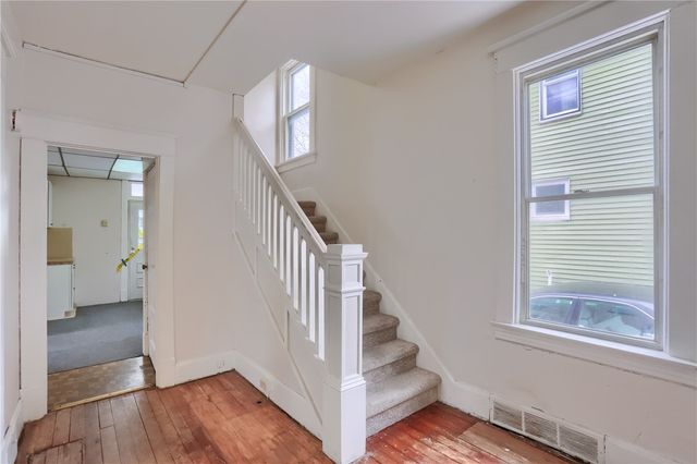 403 Federal Street, City Of But Nw, PA 16001