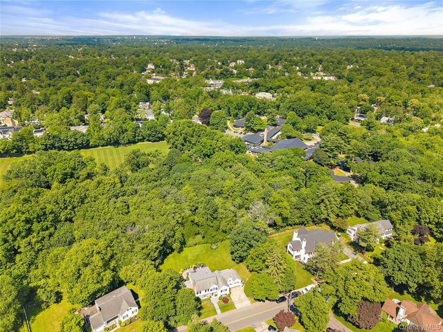 26 Lincoln Road, Scarsdale, NY 10583