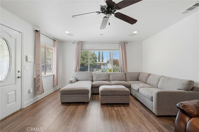 5142 N Polk, Fresno, CA 93722