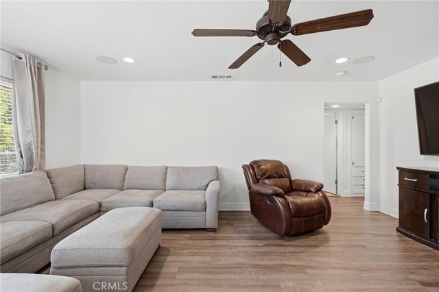5142 N Polk, Fresno, CA 93722