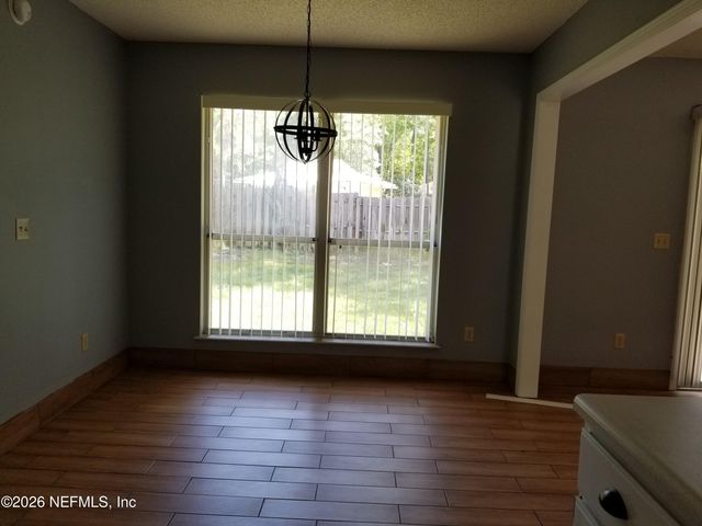 7440 SECRET WOOD Trail, Jacksonville, FL 32216