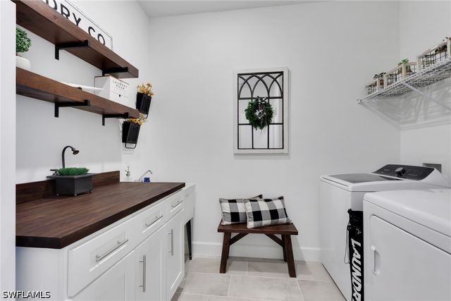 1746 Terreno BLVD, Naples, FL 34120