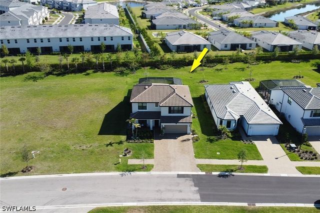 1746 Terreno BLVD, Naples, FL 34120