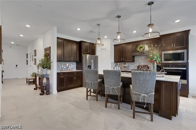 1746 Terreno BLVD, Naples, FL 34120