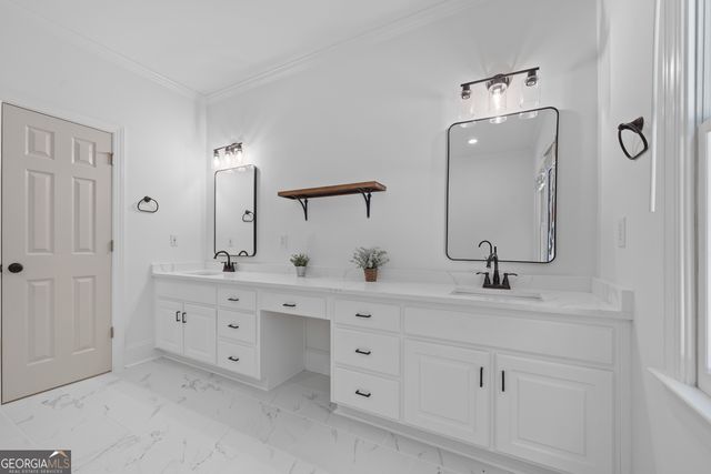 264 Winding River Road, Eatonton, GA 31024