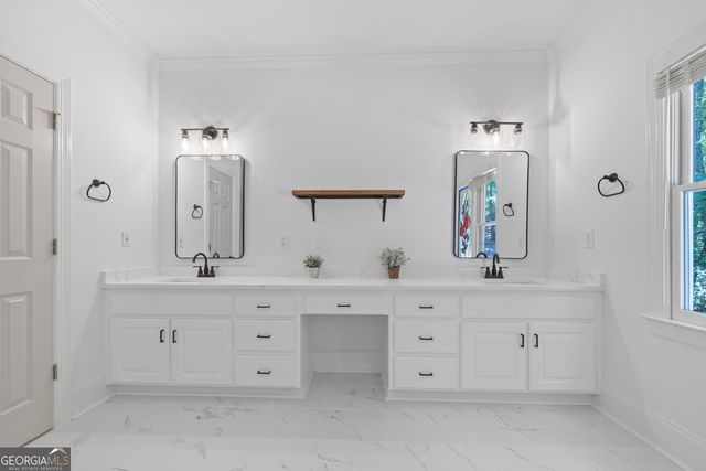 264 Winding River Road, Eatonton, GA 31024