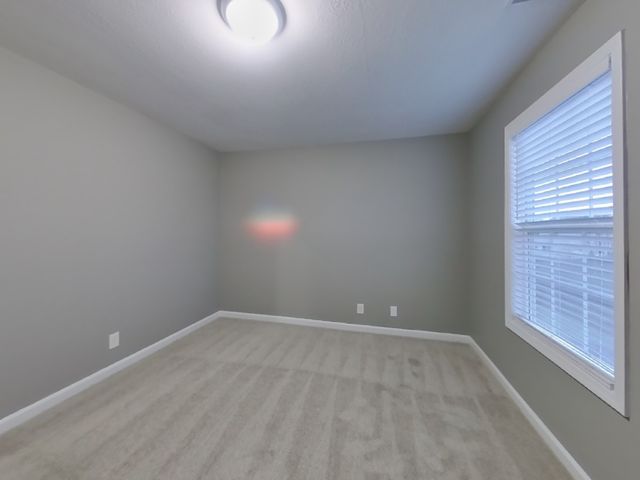 1335 Loren Cir, Clarksville, TN 37042