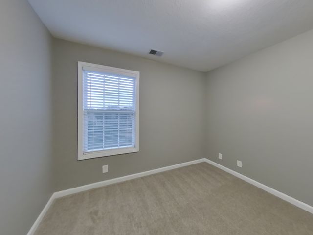 1335 Loren Cir, Clarksville, TN 37042