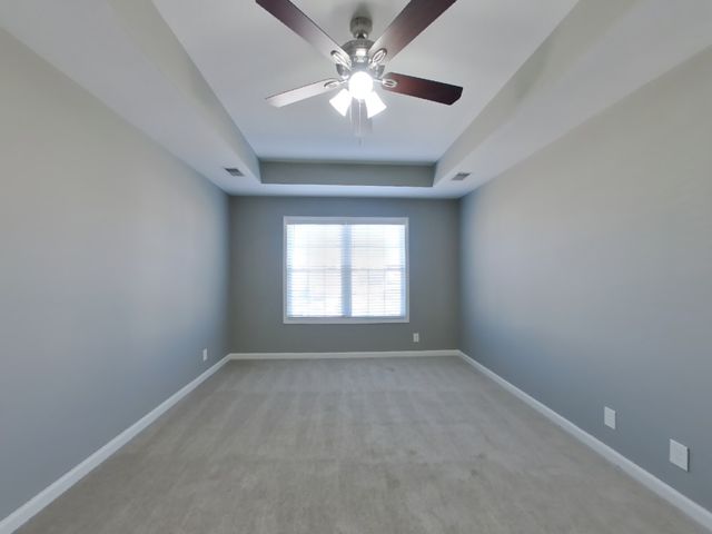 1335 Loren Cir, Clarksville, TN 37042