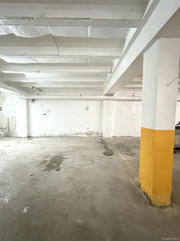 150-29 72nd Road 3A, Flushing, NY 11367