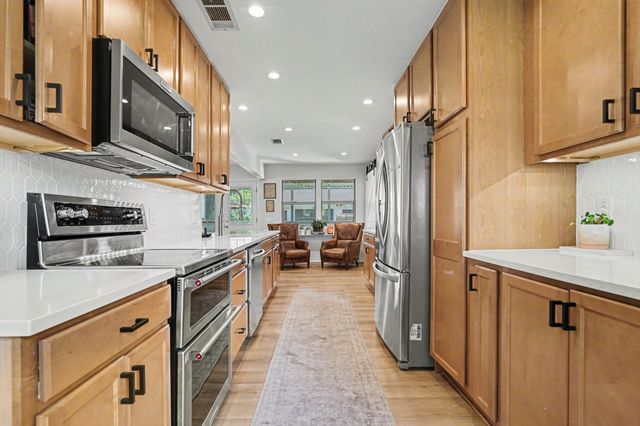 708 Summer Place, Murphy, TX 75094