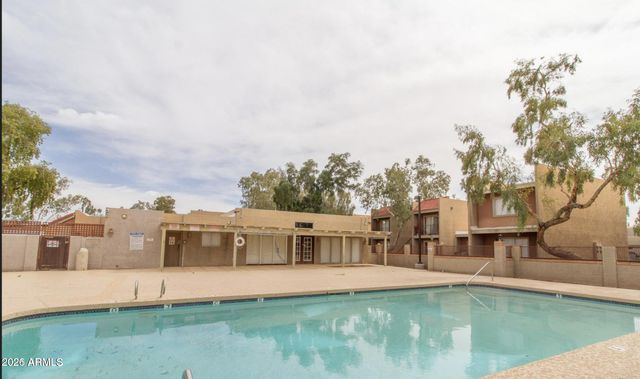 2802 E MONTE CRISTO Avenue 101, Phoenix, AZ 85032