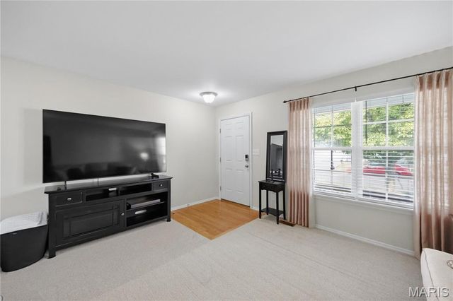 64 Brimstone Corner, O'fallon, MO 63366
