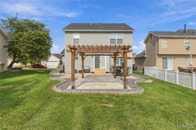 64 Brimstone Corner, O'fallon, MO 63366