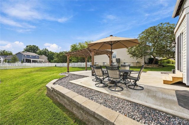 64 Brimstone Corner, O'fallon, MO 63366