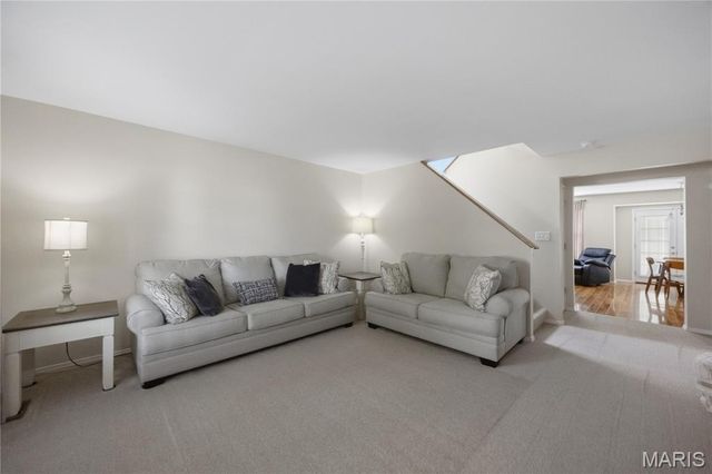 64 Brimstone Corner, O'fallon, MO 63366