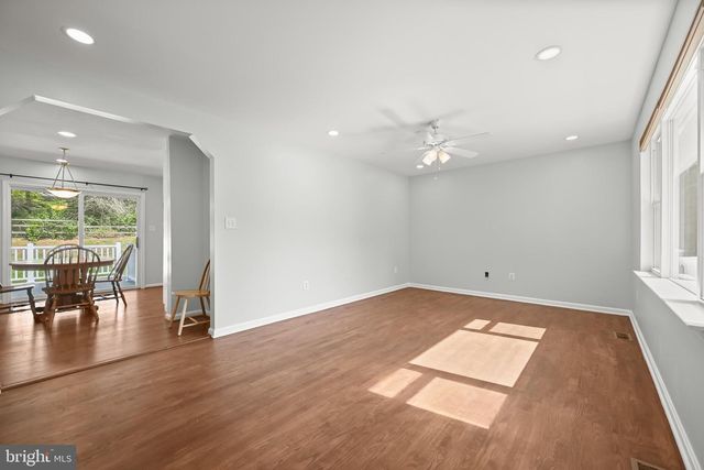 7002 BRISTOL PL, Sykesville, MD 21784