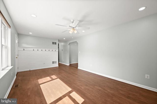 7002 BRISTOL PL, Sykesville, MD 21784