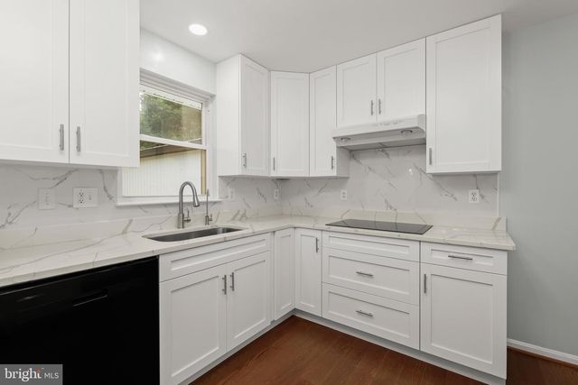 7002 BRISTOL PL, Sykesville, MD 21784